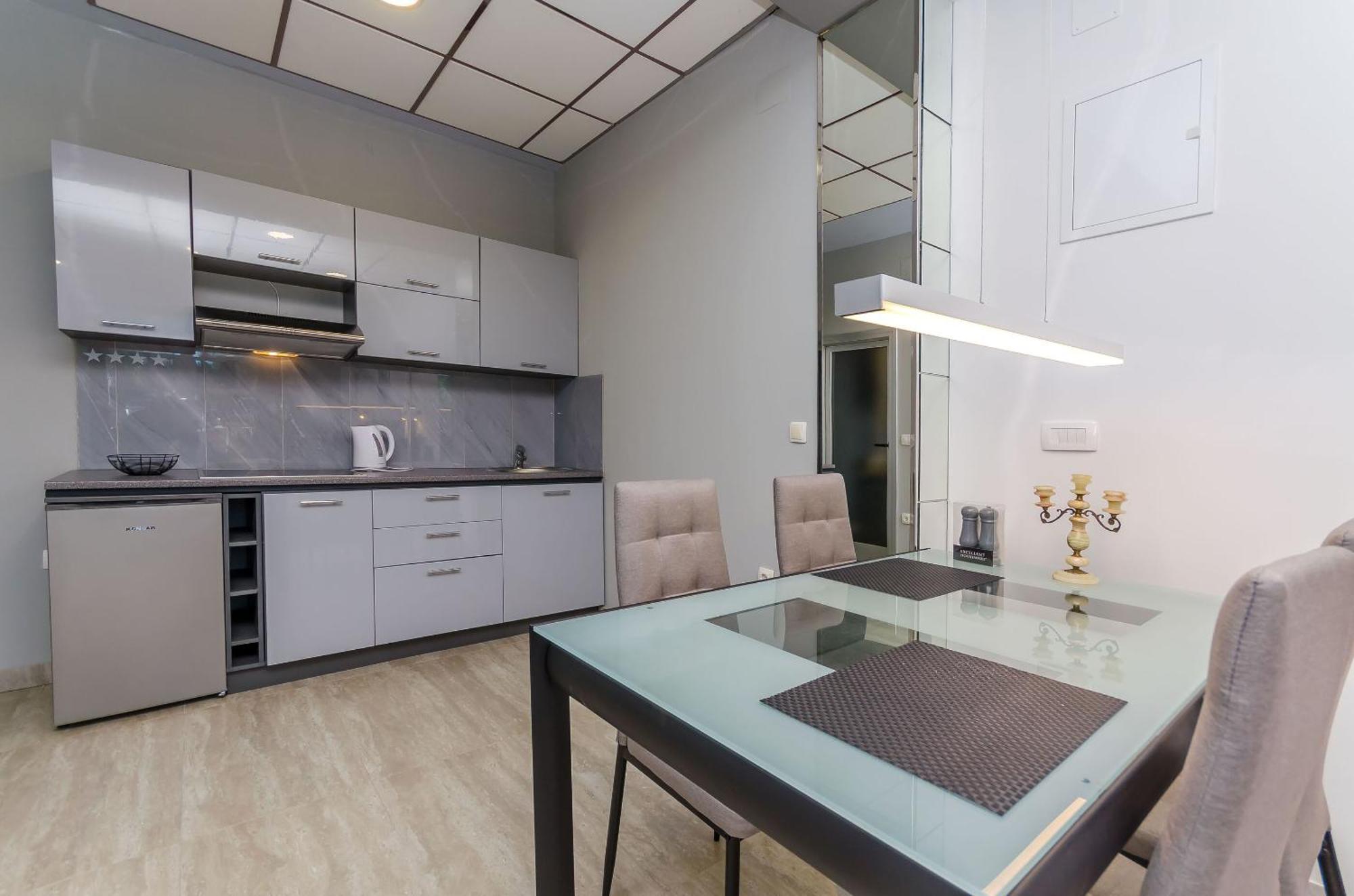 Apartments Stay Kastela Bilik gambar
